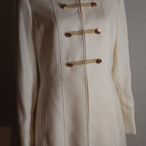 TAHARI - ARTHUR S. LEVINE - OVERCOAT - WHITE - SIZE 6 (NWOT)
